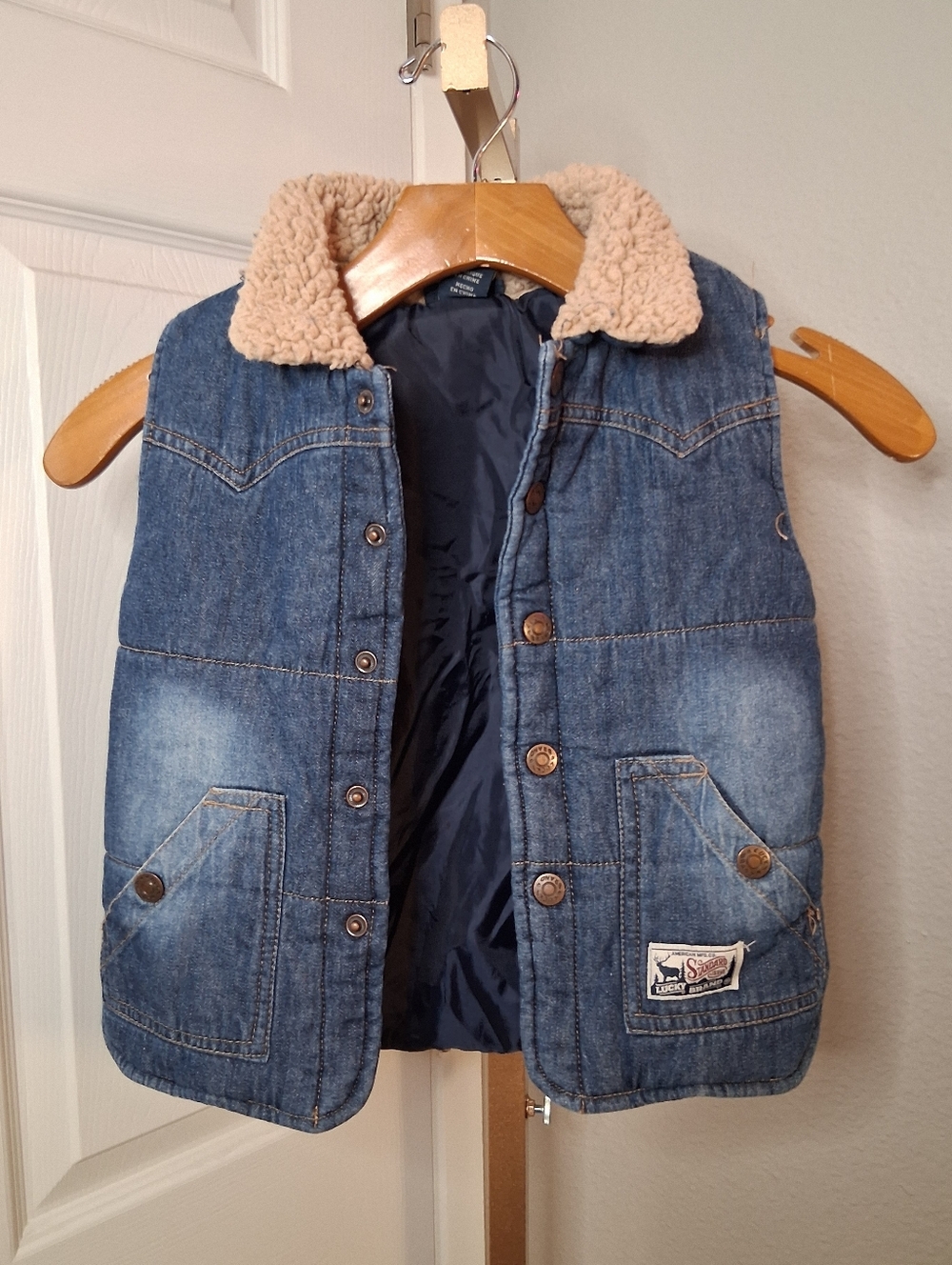 Lucky Brand Boys 24 Months Vest